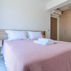 Katakis Luxuryvillas חאניה
