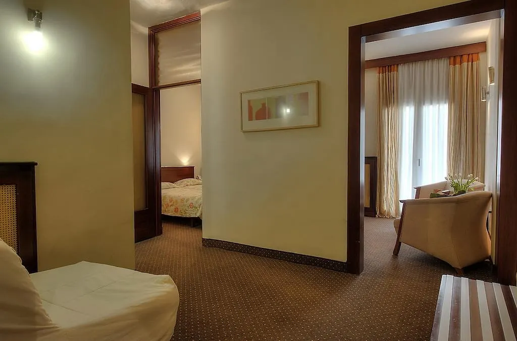 Abc Hotel سالونيك اليونان