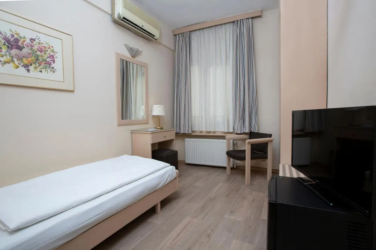 Abc Hotel سالونيك اليونان