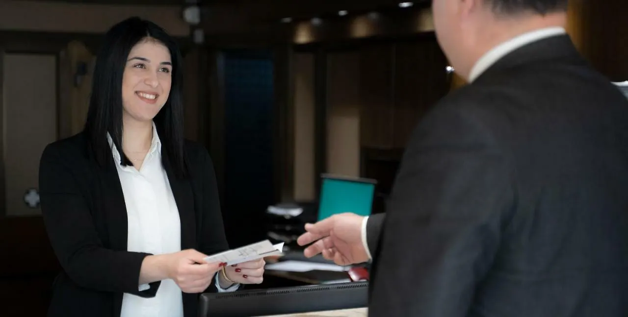 Abc Hotel سالونيك 3*,  اليونان